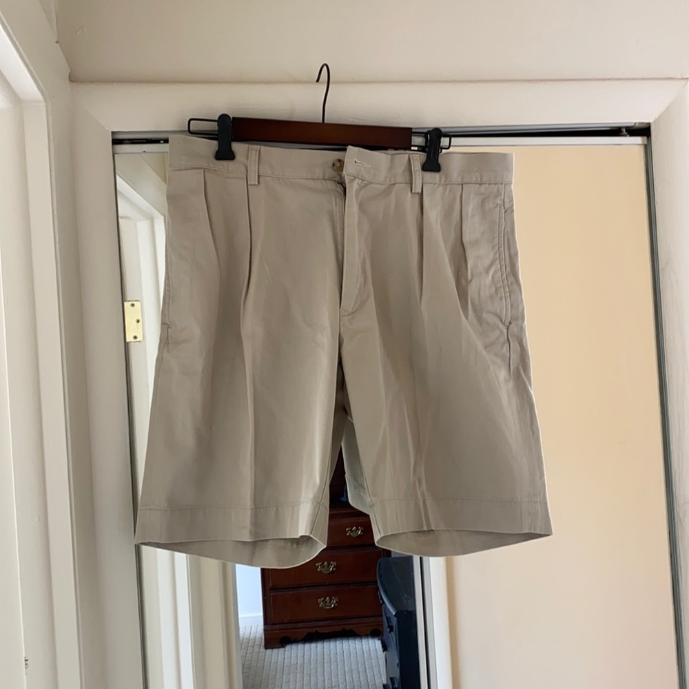 Polo khaki shorts (34 waist)